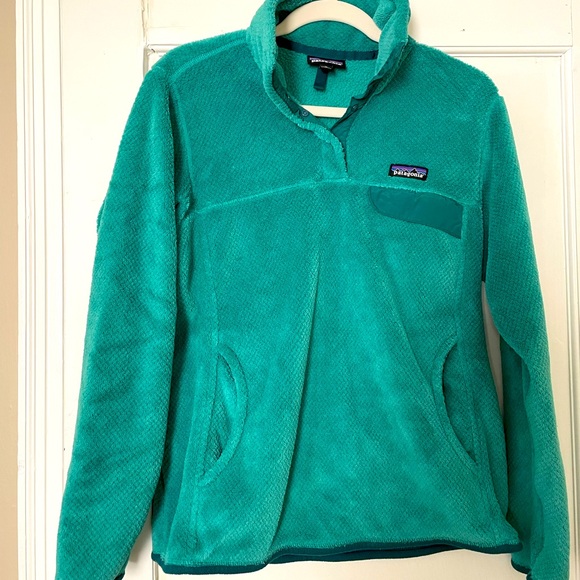 Patagonia Jackets & Blazers - Patagonia fleece pullover